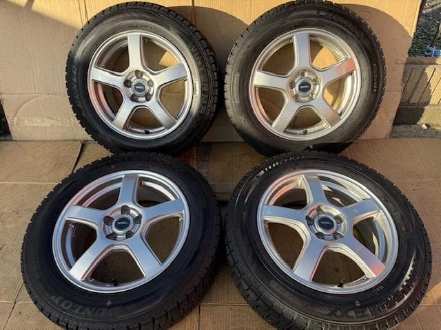 ライズ ロッキー ハイブリッド スタッドレスセット 195/65R16 バリ山!