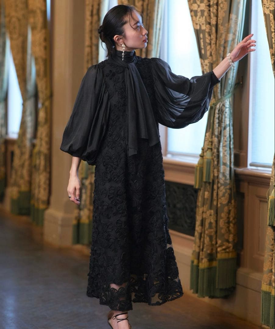 ボリュームスリーブボウタイレースワンピース オケージョンワンピース