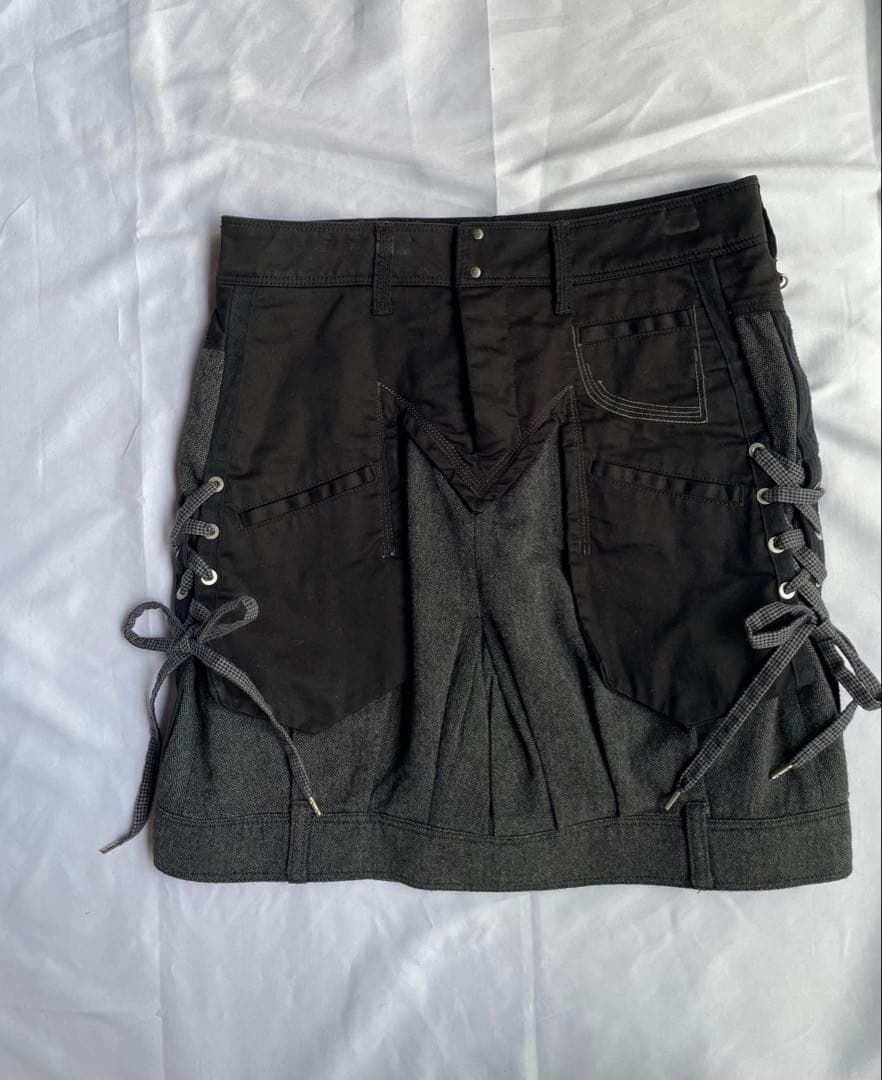 LE JEAN DE ミニスカート 黒 グレー レースアップ