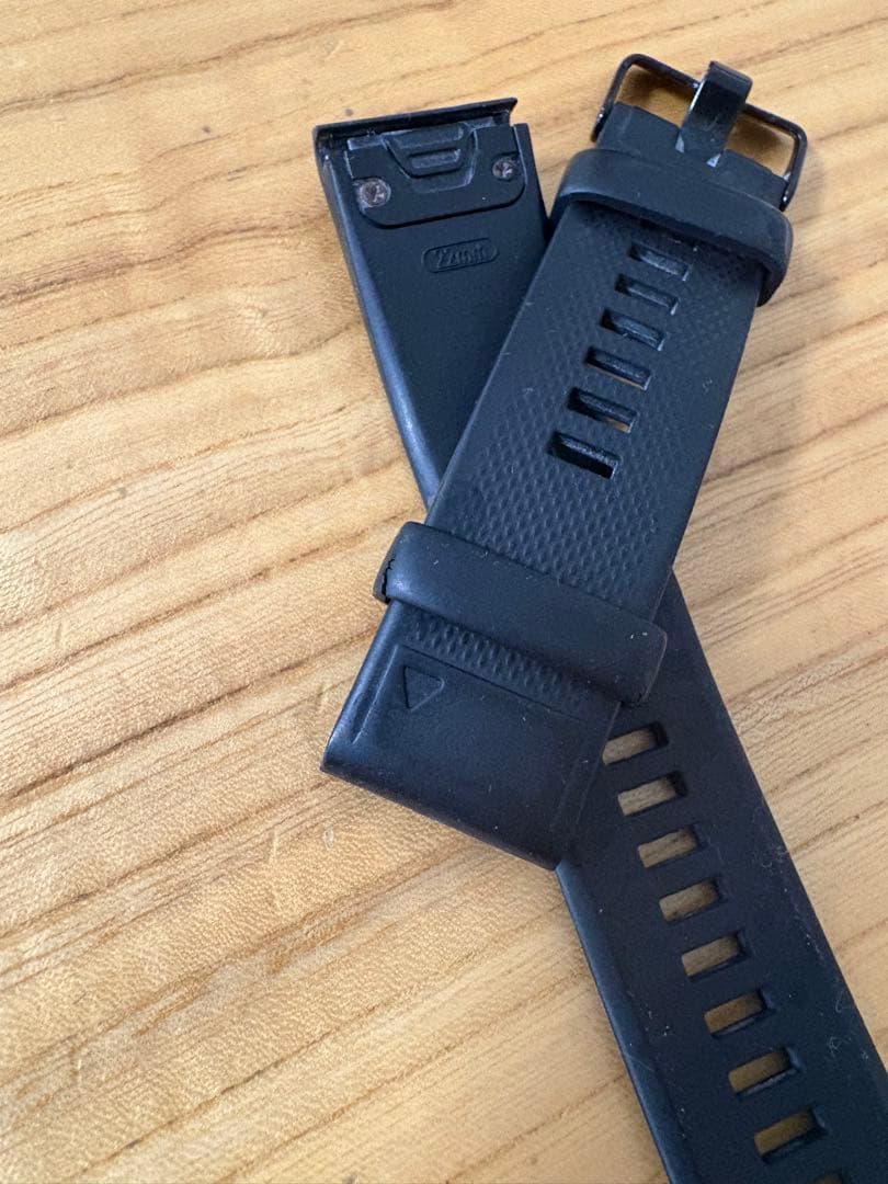 GARMIN EPIX SAPPHIRE CARBON GRAY 2個ベルト付き