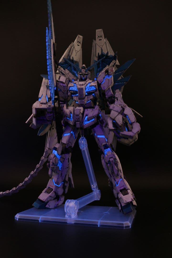 RGユニコーンガンダムペルフェクティビリティ　塗装済み　完成品