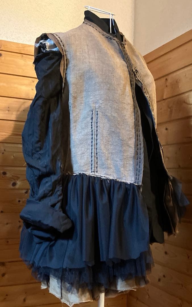 マルクルビアン　ティアードパワーネット　ノースリーブ　ジレ　トップス48