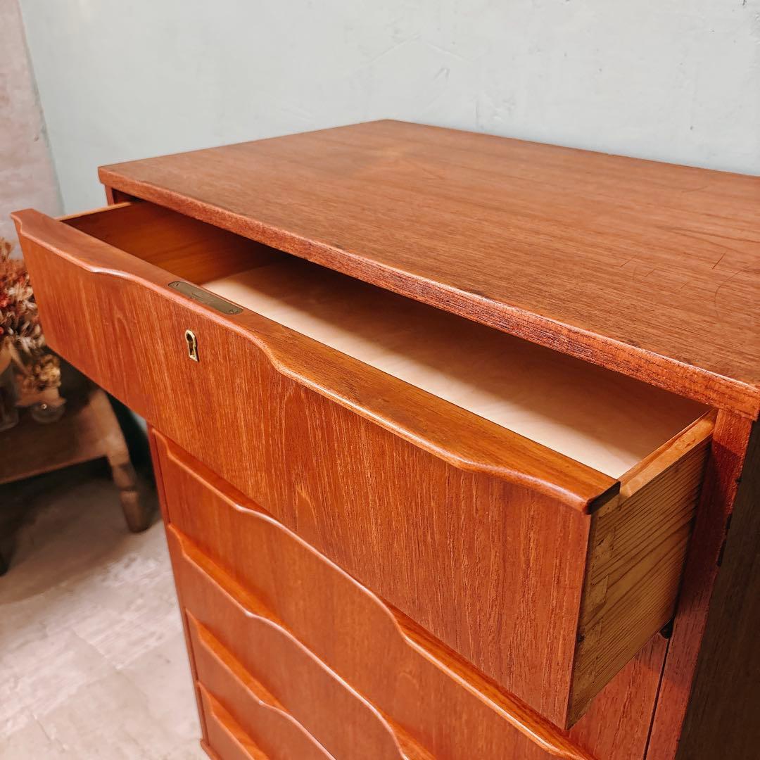 デンマーク　チーク材　六段チェスト　北欧家具　北欧ビンテージ