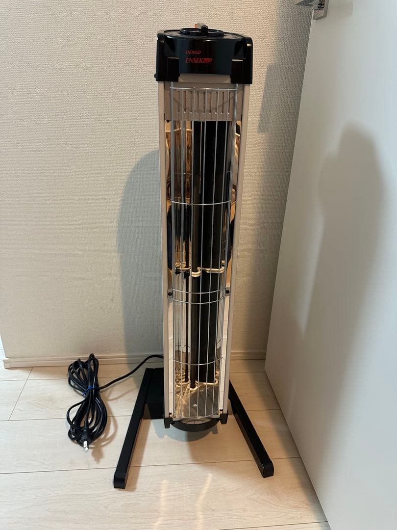 DENSO 遠赤外線ヒーター　EU-10RS 2023年製　石油ストーブ