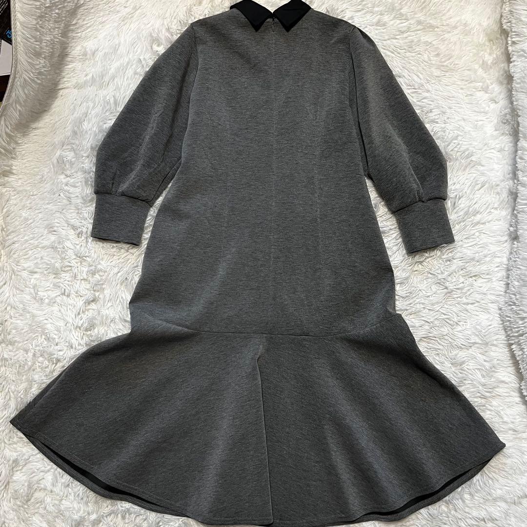 極美品 ストラ 2way 衿取り外しパール付き ワンピース フレア グレー 40
