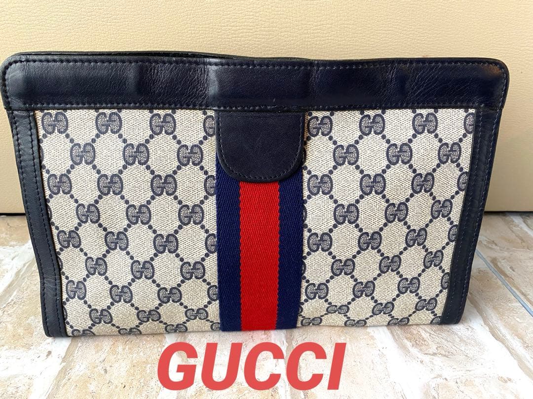 Gucci グッチ GGパターン クラッチバッグ