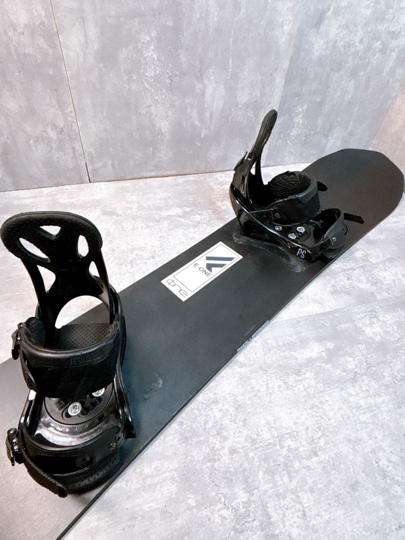 スノーボード　FANATIC E-ONE 155cm バートンビンディング付　M