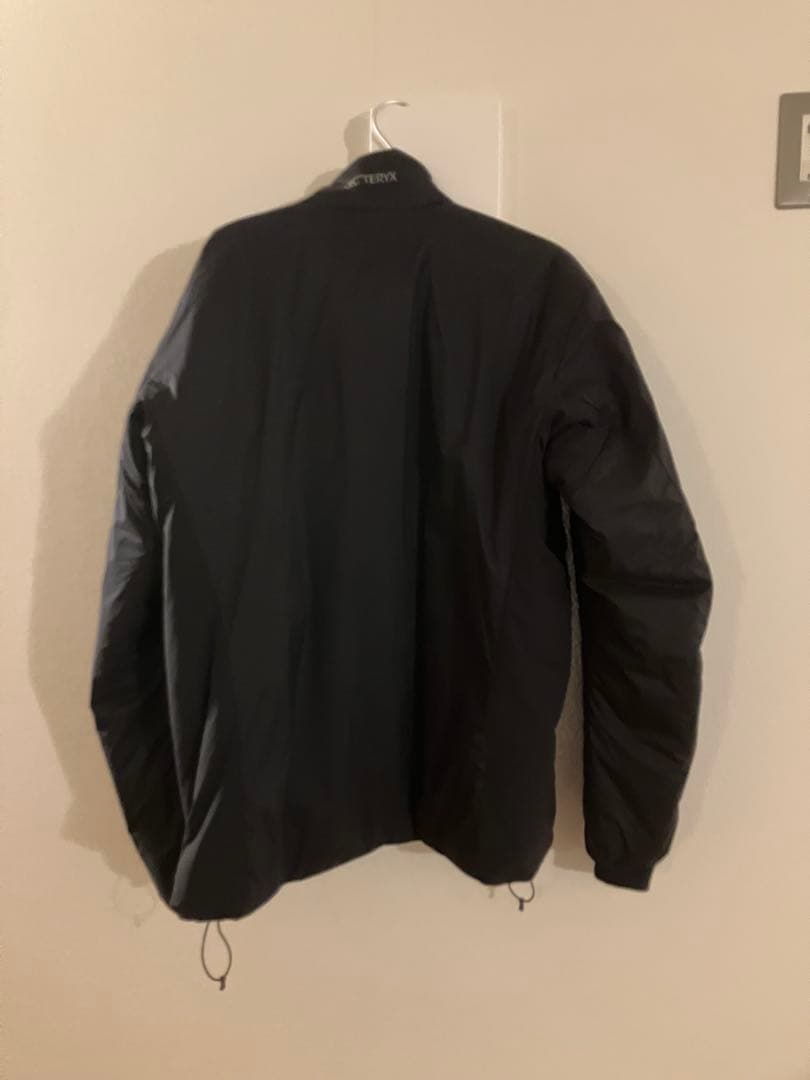 Atom SV Jacket (Black) ／ ARC'TERYX Mサイズ