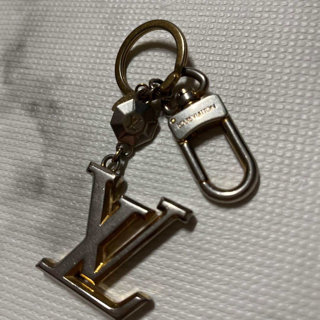 ルイヴィトン　キーリング