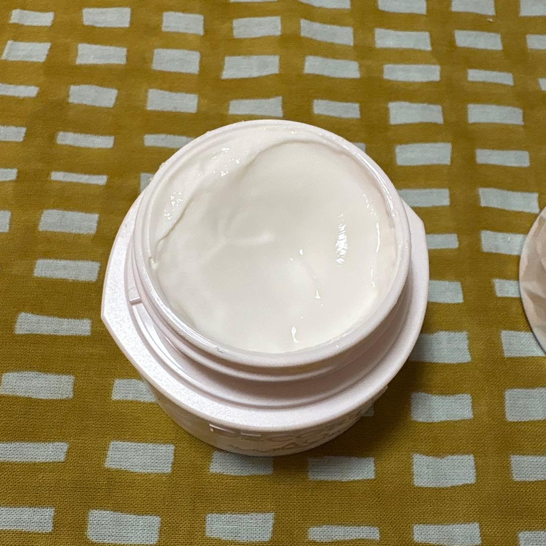 【rerari】AQアブソリュートデイクリームアウェイクニング