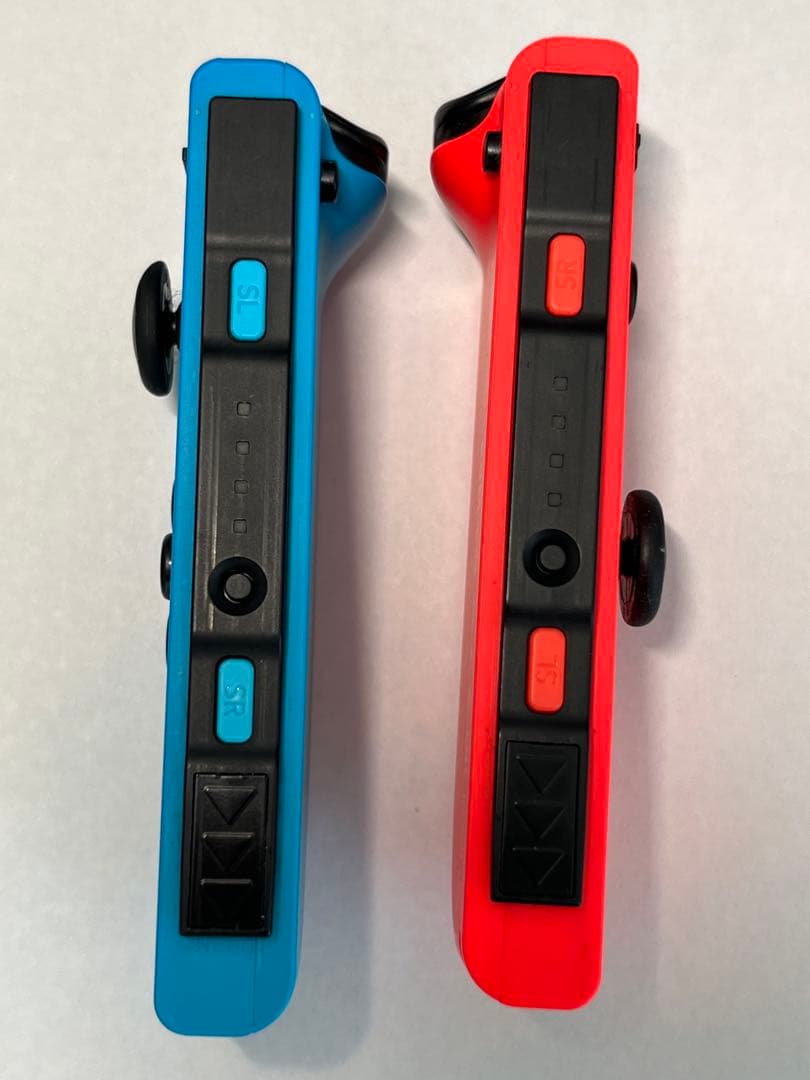 【中古】Nintendo Switch 一式 + microSD 64GB