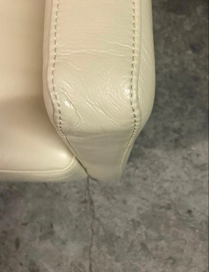 大塚家具　 革張り　1人がけソファ (TH092802)