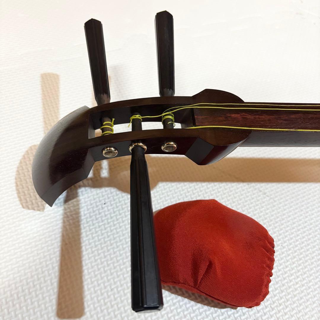 長唄三味線 細棹 丸打胴 さわり山 ハードケース 楽譜付き 五厘大胴 経木