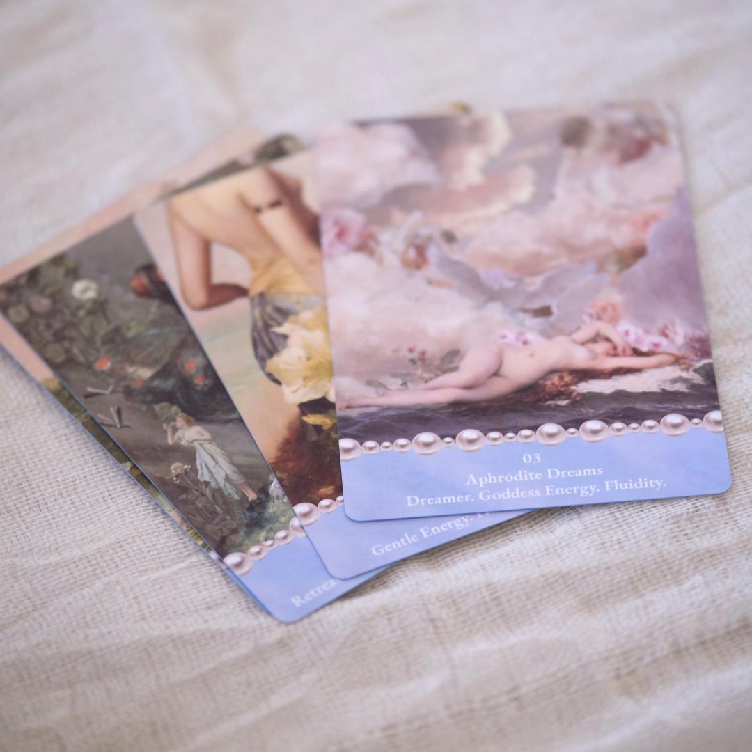 【正規品オラクルカード】美麗アートワーク＆真珠✨女神アフロディーテの祝福のデッキ