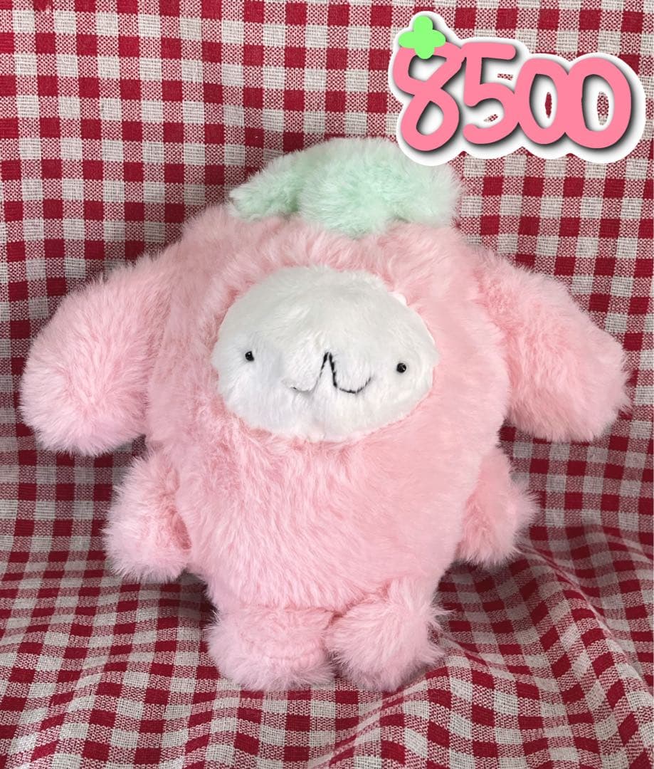 デカいちご犬のぬいぐるみ