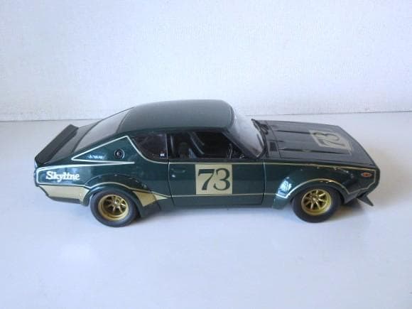 特価 京商 (1/18) スカイライン GT-R レーシング NISMOフェス