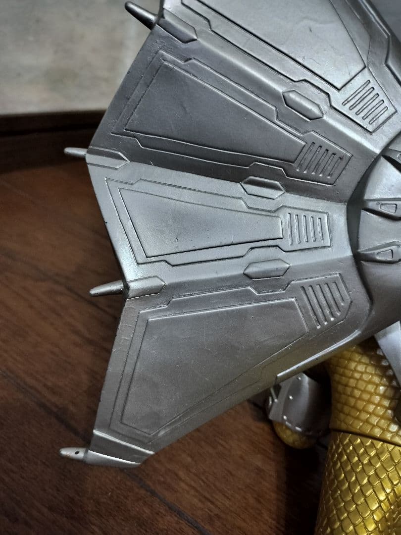 メカキングギドラ　東宝　BANDAI　1991　金色　(FOREVER版？)