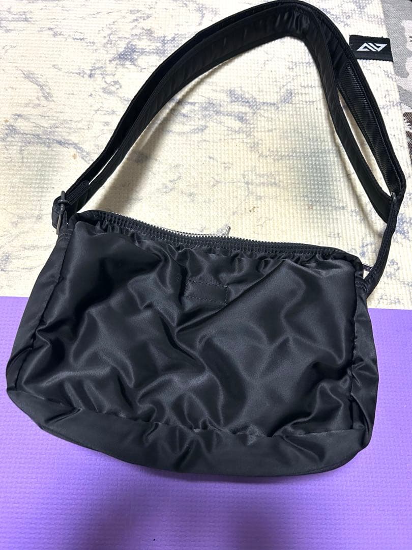 吉田カバン　PORTER ポーター　TANKER タンカー　ショルダーバッグ