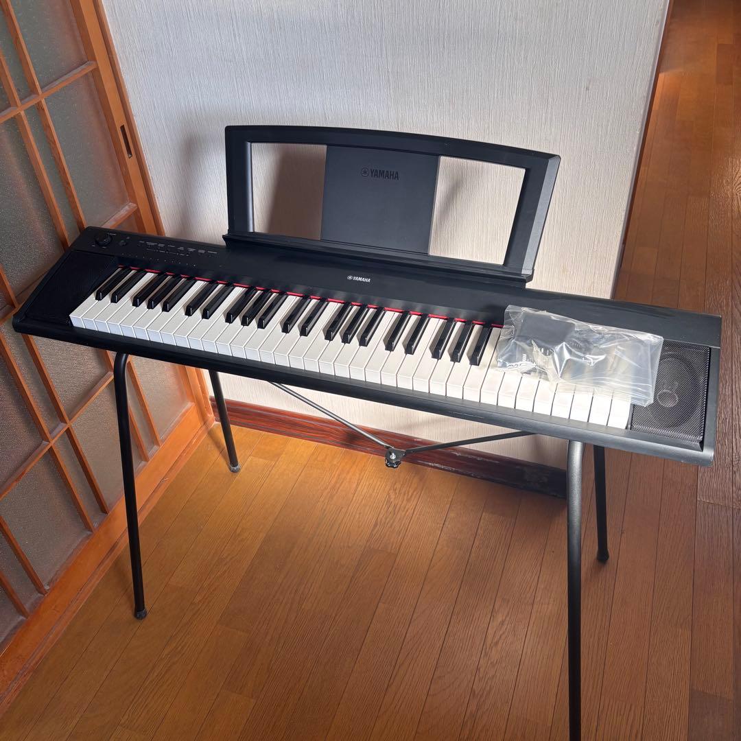 Yamaha 電子ピアノ スタンド付き 譜面台付き NP-11 ヤマハ