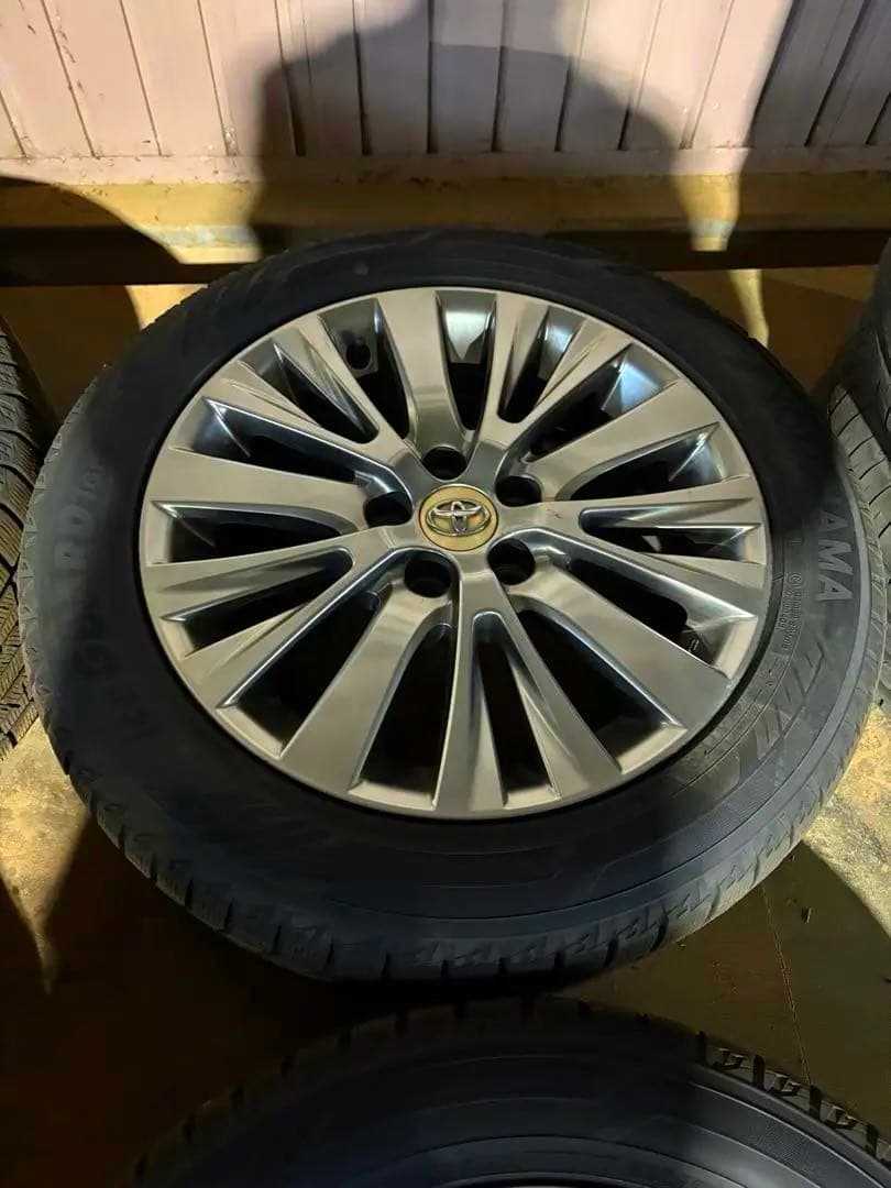トヨタ アルファード 20後期 純正ホイール タイヤ 18インチヴェルファイア