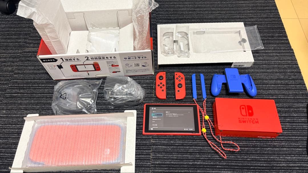 Nintendo Switch マリオレッド×ブルー セット