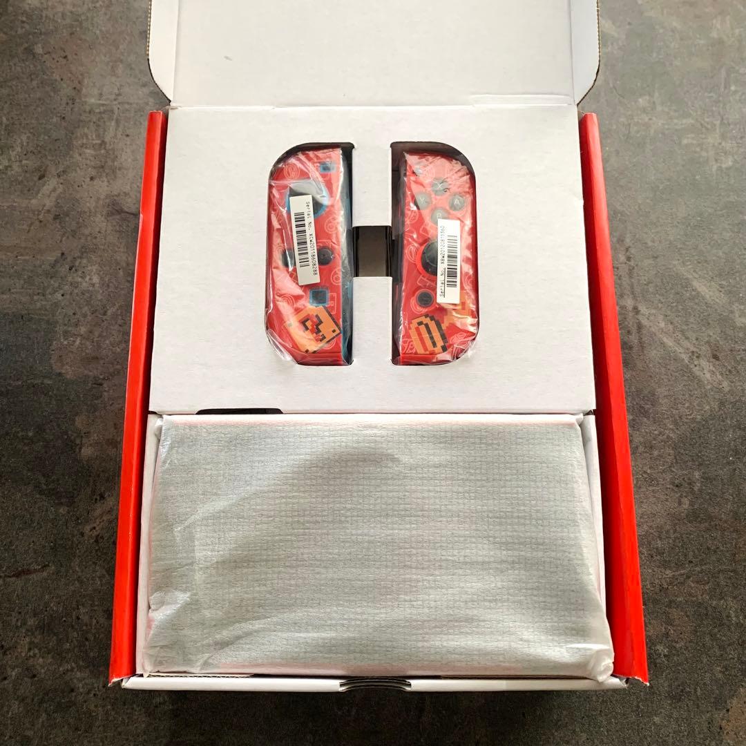 美品　Nintendo Switch 有機ELモデル　おまけ付き　任天堂