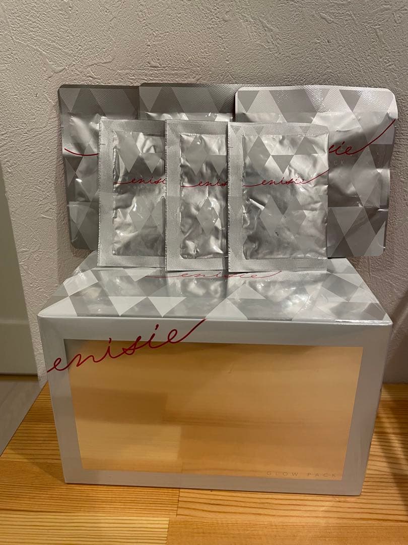 エニシーグローパック<フェイシャルジェルパック>