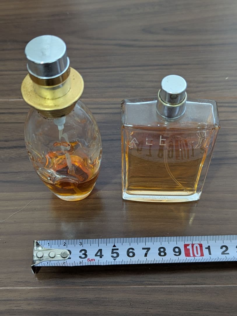 使いかけ/香水/ディオール、シャネルの文字ありますが…