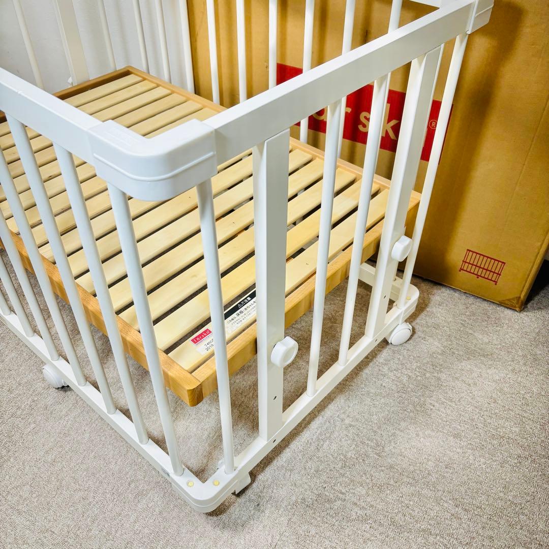ファルスカ　farska ミニジョイントベッドネオ　ホワイト　ベビーベッド