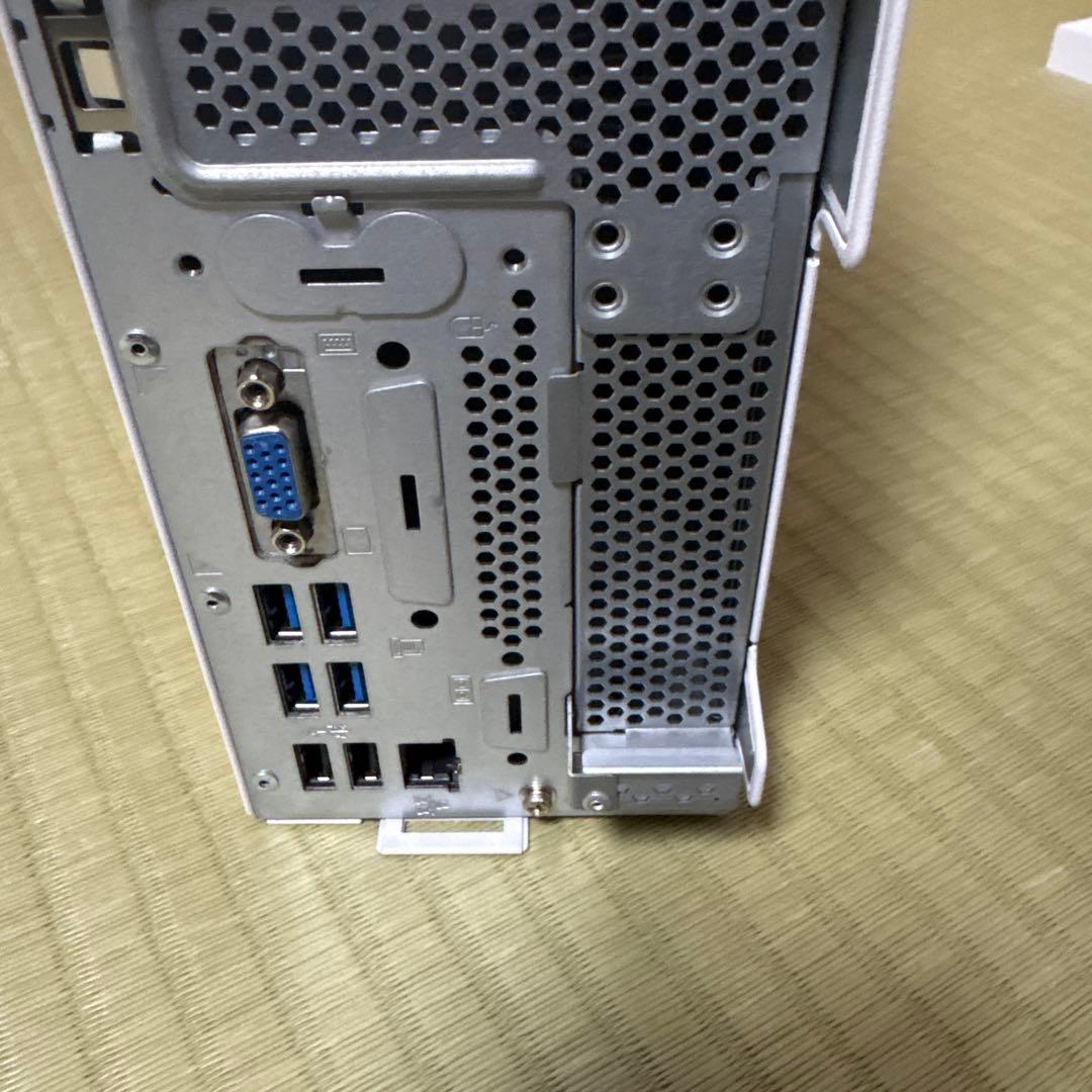 ま*ど様 Fujitsu ESPRIMO D7010/FXデスクトップPCジャン