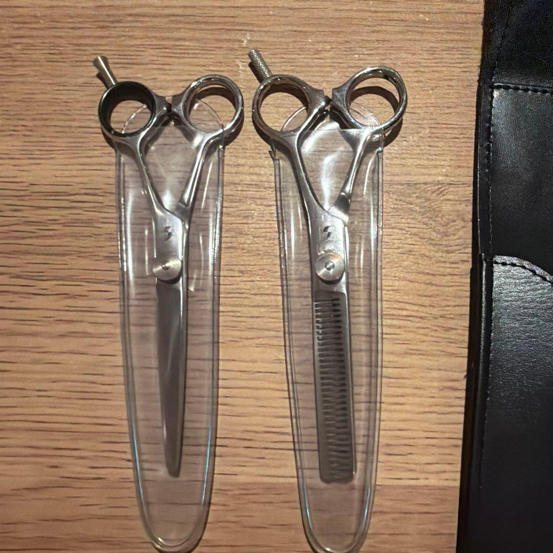 美容のはさみ