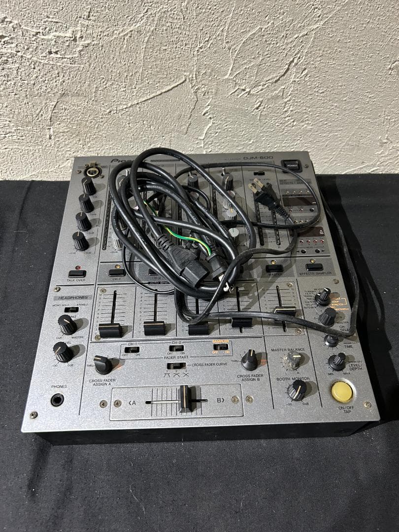 Pioneer DJミキサー DJM-600
