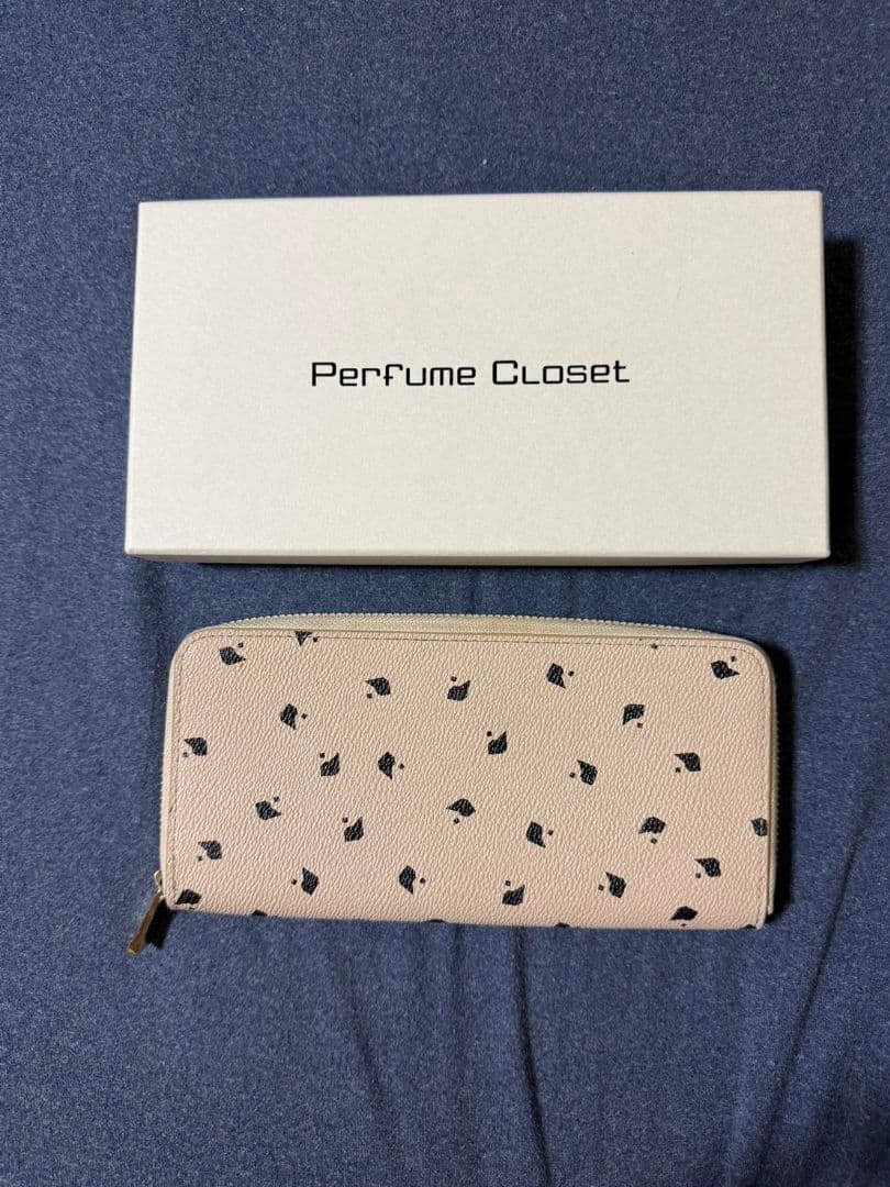 m*y様 Perfume Closet 美品 P-DOT LONG WALLET