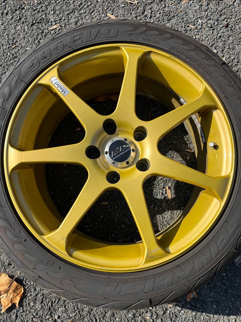 AVSMODEL717インチ　PCD114.3 7J+40