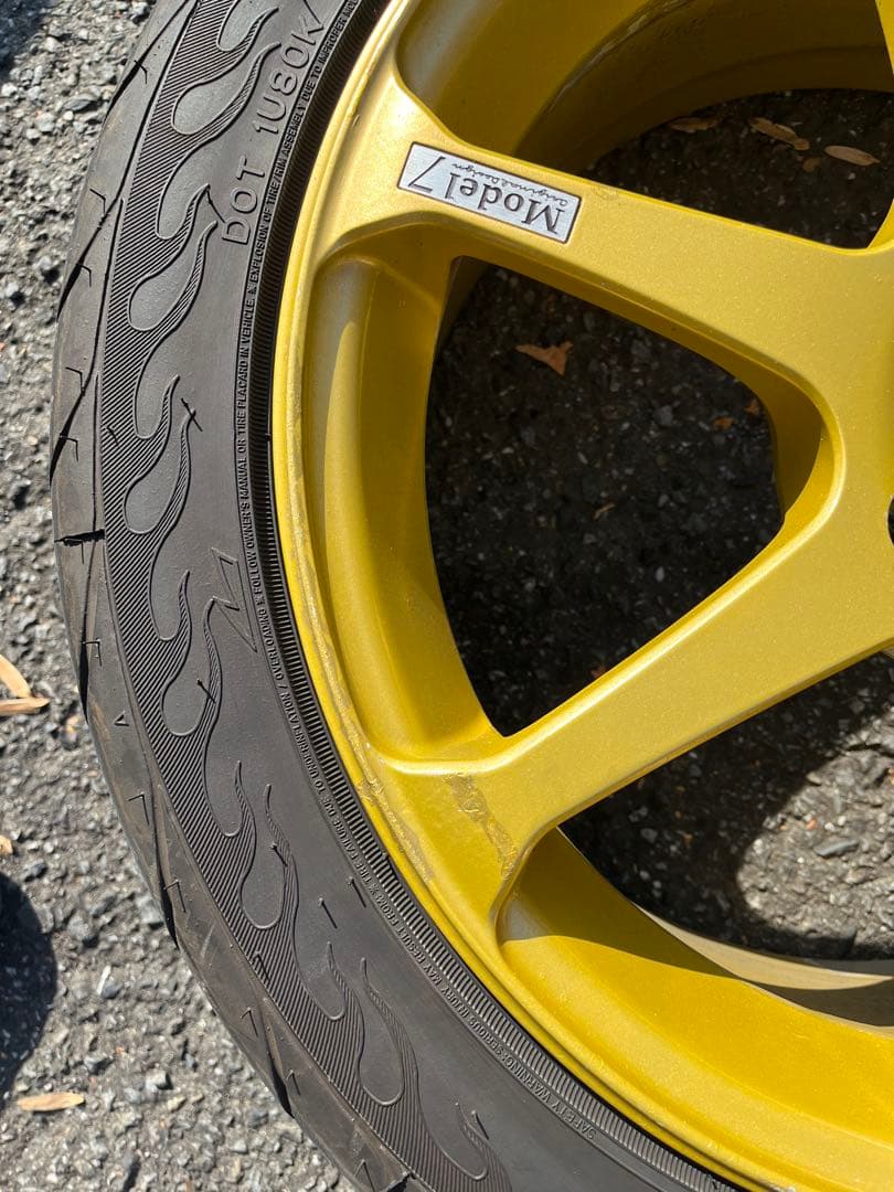 AVSMODEL717インチ　PCD114.3 7J+40