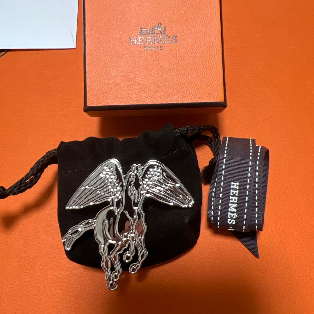 望*子様 【新品・未使用】エルメス スカーフリング ペガスグラヴェ ペガサス シ