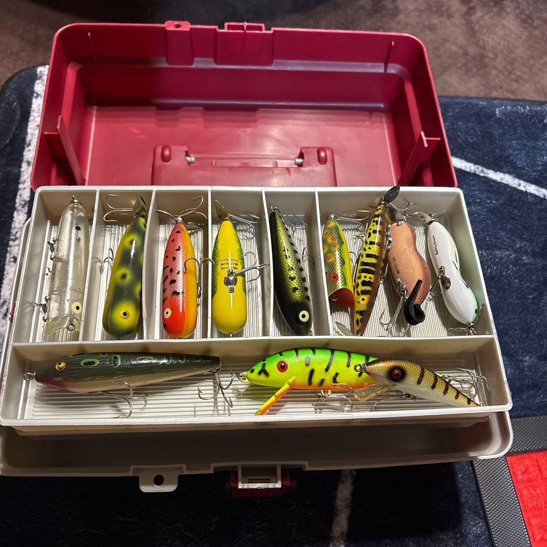 ヘドンルアーとプラノタックルボックス