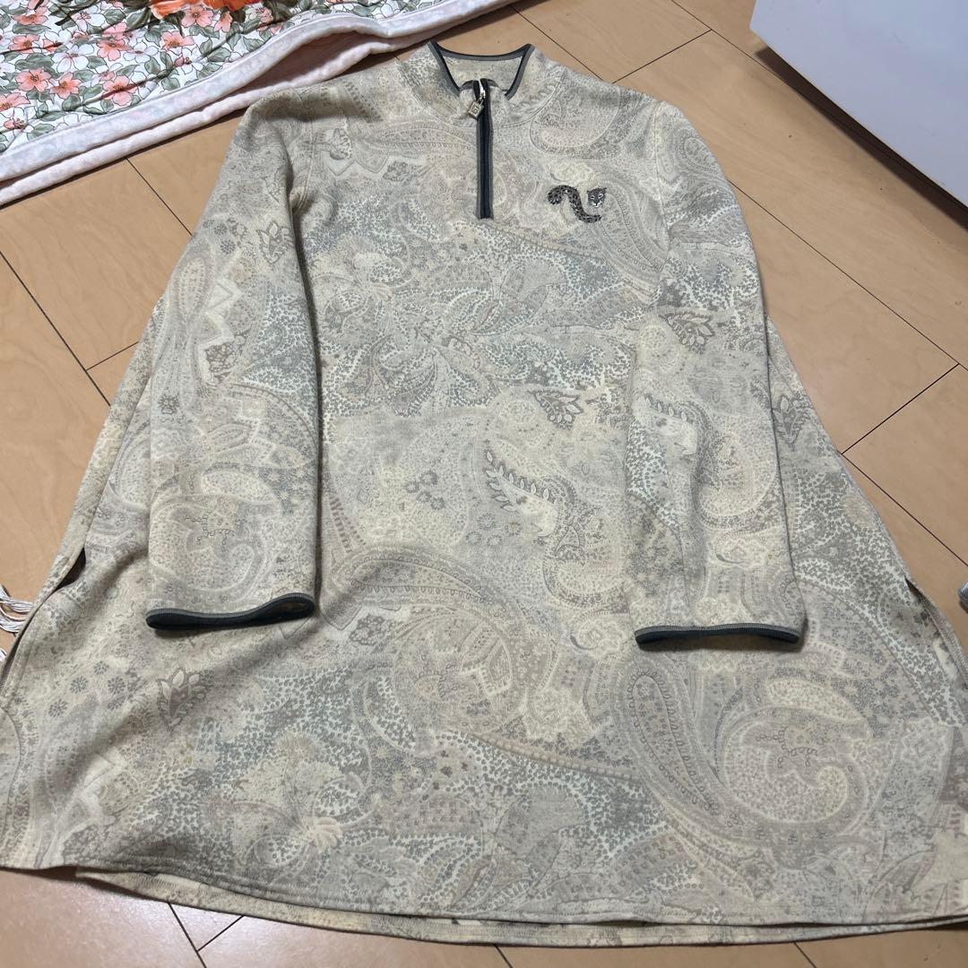 伊太利屋ペイズリー柄ベージュチュニック