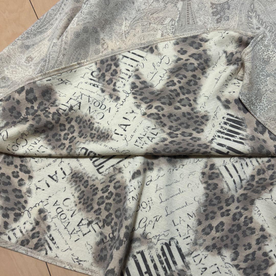 伊太利屋ペイズリー柄ベージュチュニック