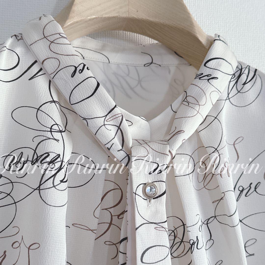 専用です。ANAYI カリグラフィープリントビジュータイ ブラウス 38