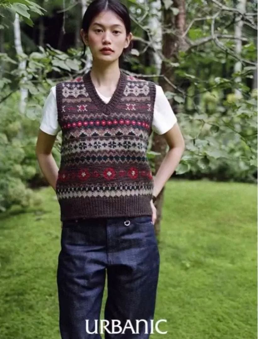 urbanic30フェアアイル柄 ニットベスト Vネック