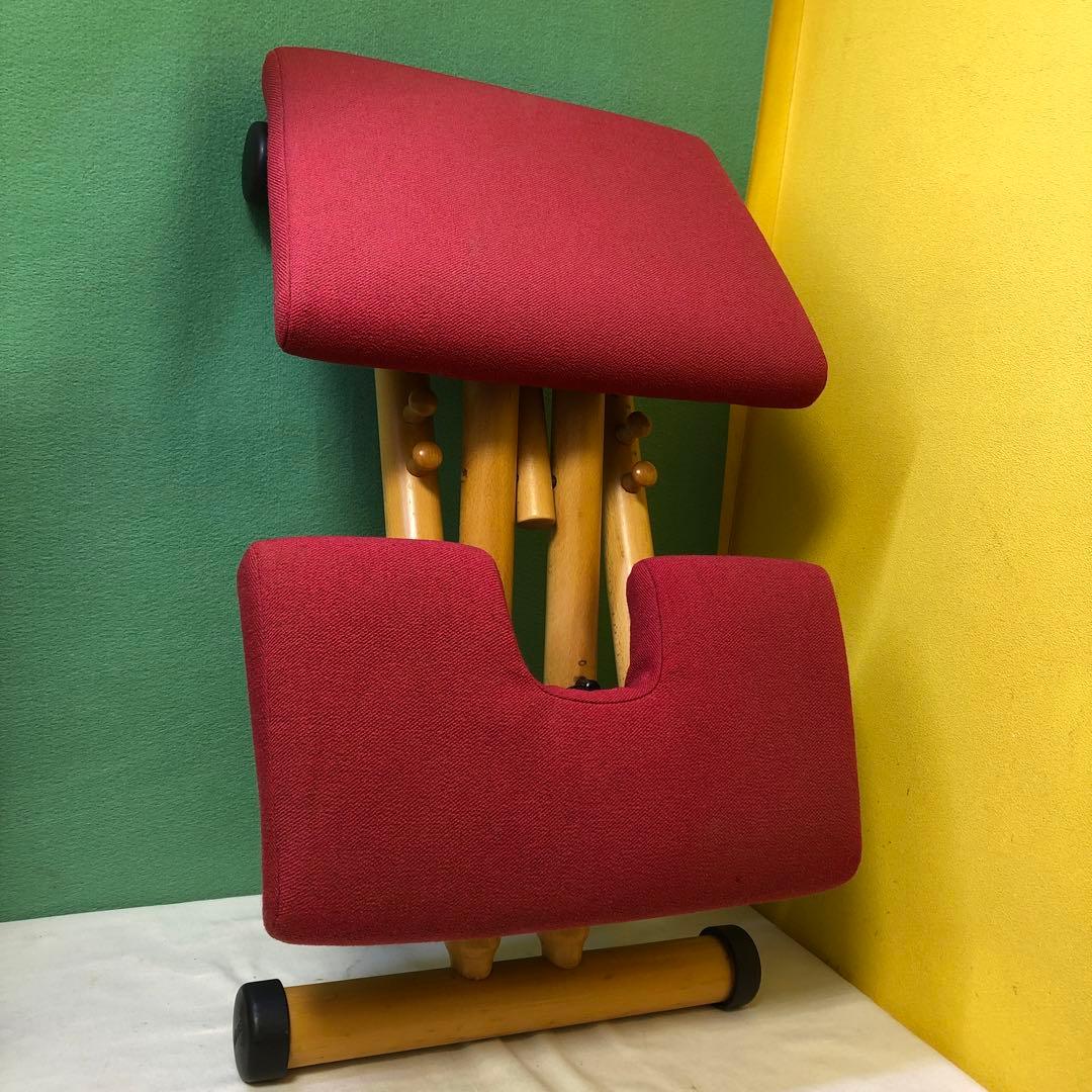 STOKKE ストッケ　学習椅子 レッド赤　姿勢矯正バランスチェア　ヴァリエール