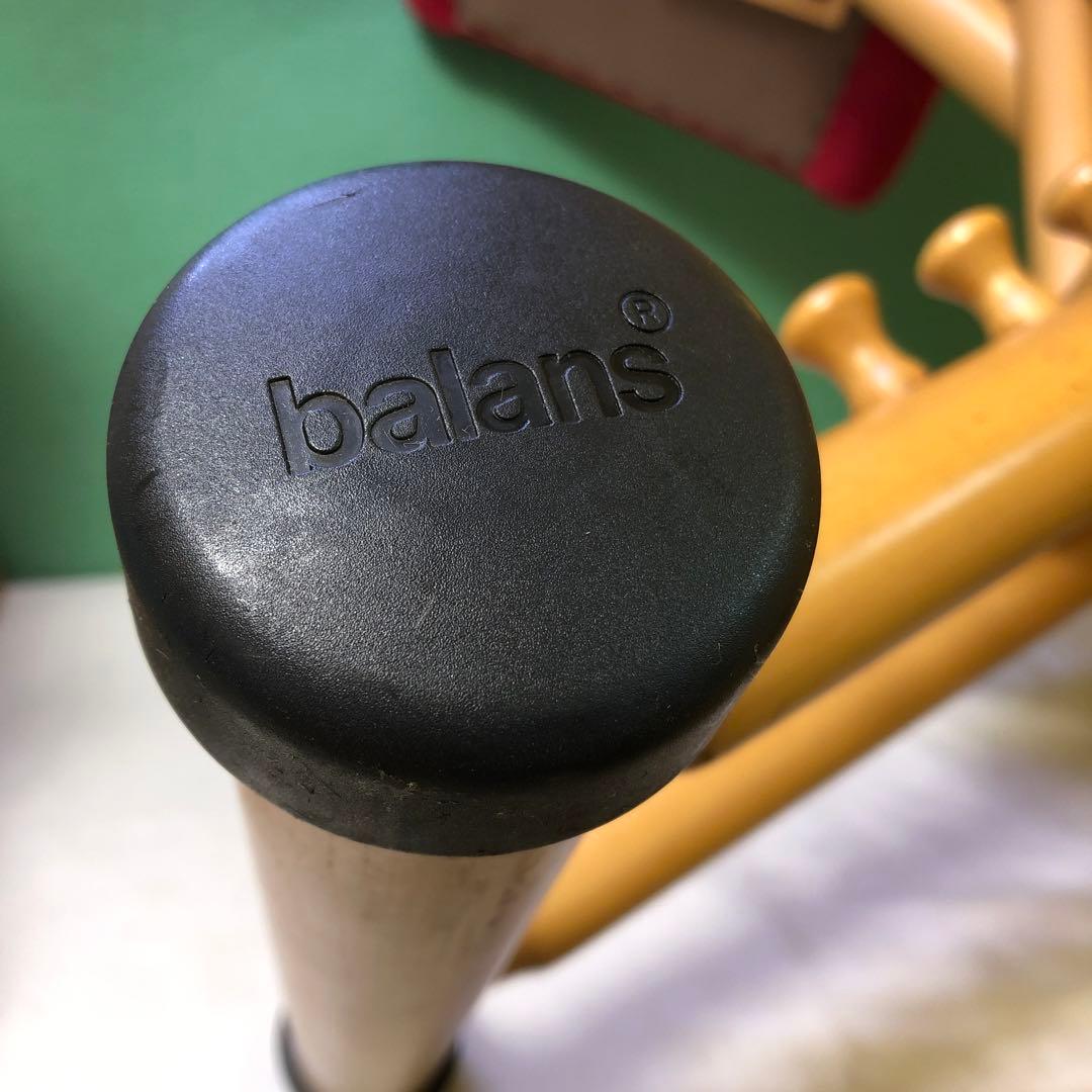 STOKKE ストッケ　学習椅子 レッド赤　姿勢矯正バランスチェア　ヴァリエール