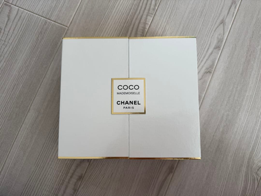 CHANEL ココマドモアゼルデュオコフレ
