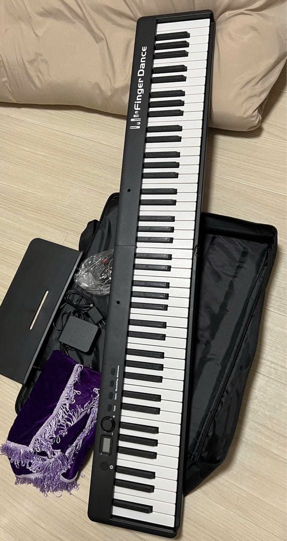 電子ピアノ 88鍵 折りたたみ式 Bluetooth MIDI対応 軽量 ペダル