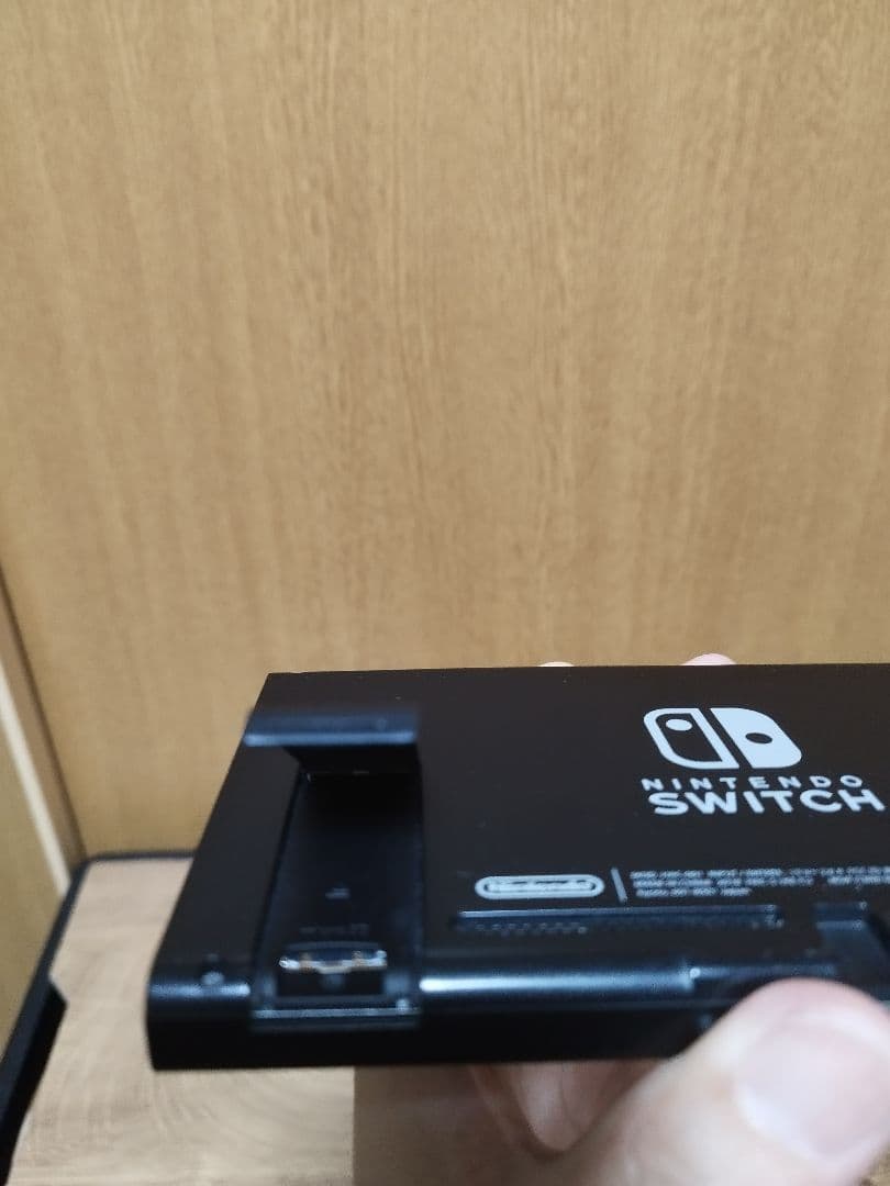 ニンテンドー Nintedo Switch 2018年製 本体のみ
