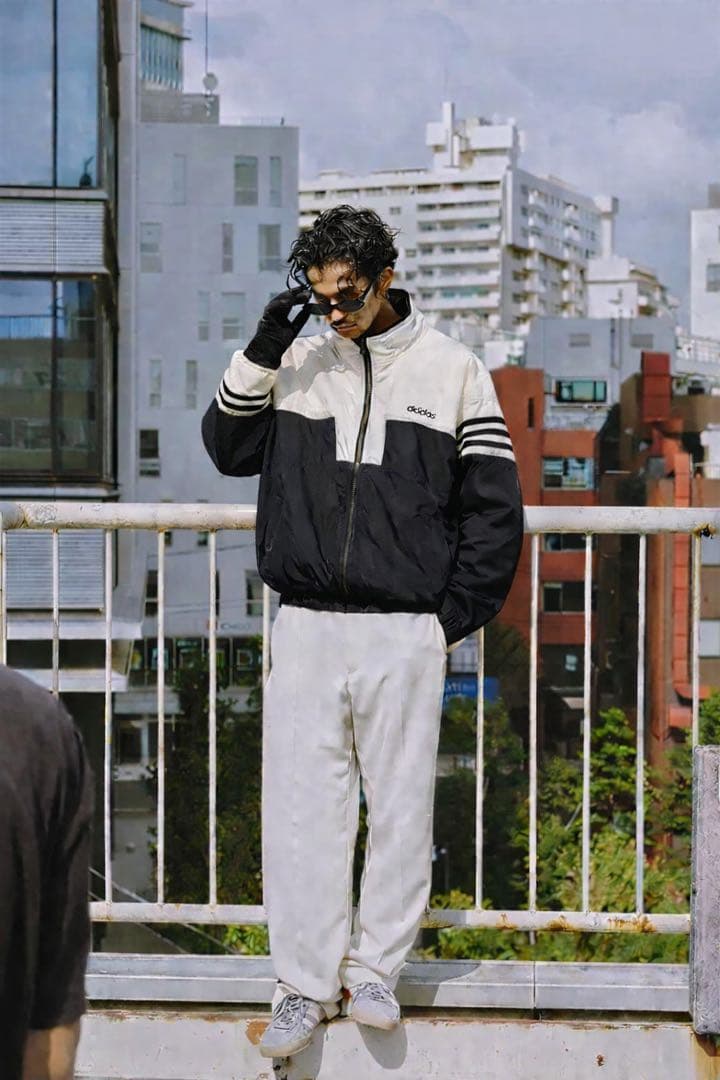 【80's後半〜万国旗タグ】adidas アディダス ナイロンジャケット