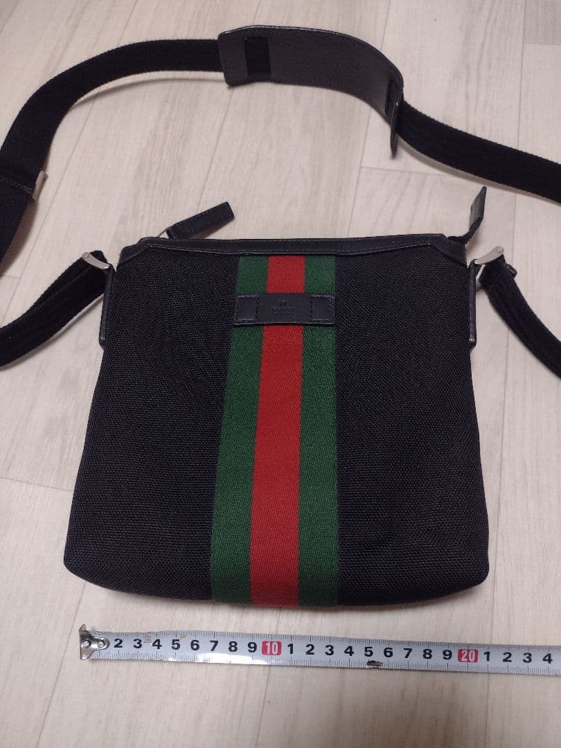 GUCCIショルダーバッグ