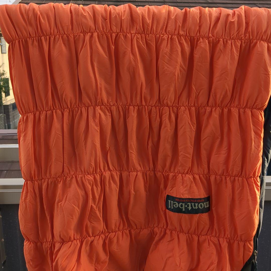 モンベル　寝袋②