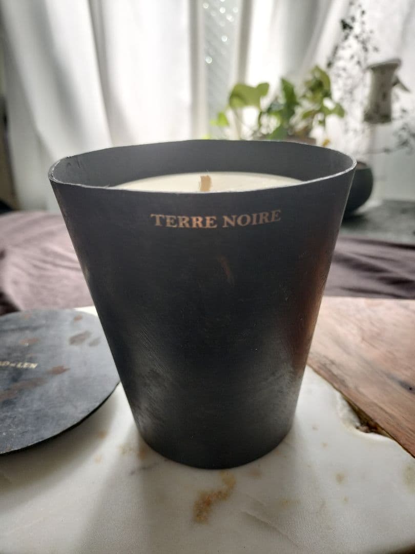 MAD et LEN TERRE NOIRE キャンドル
